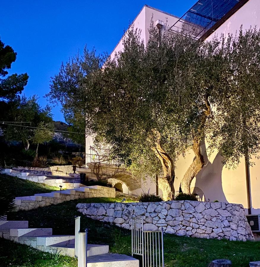 Villa In Gargano - Villa Basso 몬테산탄젤로 외부 사진