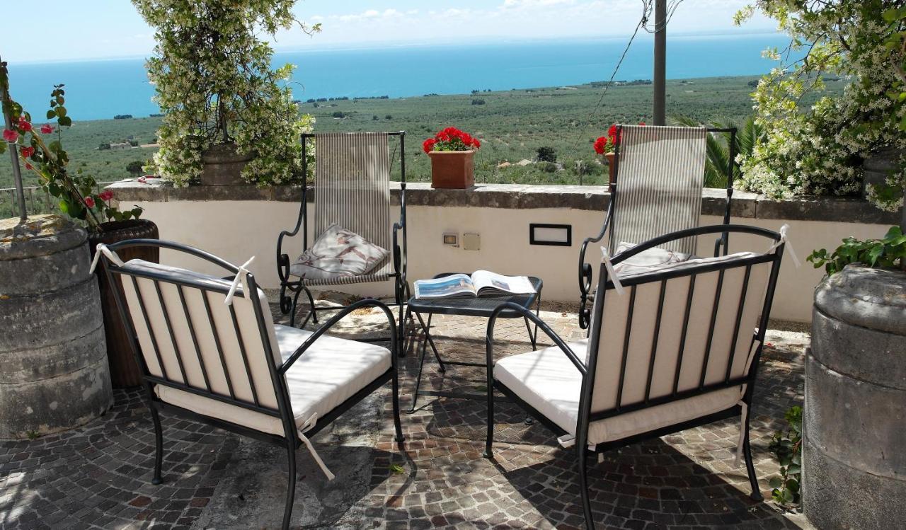 Villa In Gargano - Villa Basso 몬테산탄젤로 외부 사진